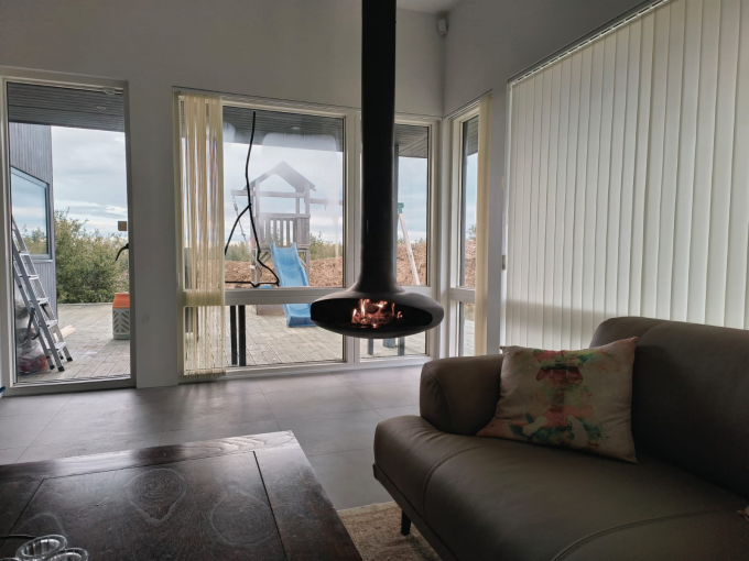 Cây treo treo màu đen trang trí mái nhà lò sưởi lò sưởi trong nhà thép tùy chỉnh 16